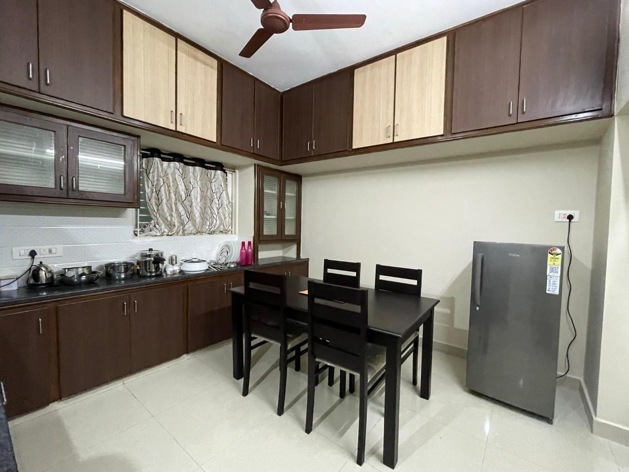 Ssn Home Stays In Tirupati Near Alipiri Exterior photo